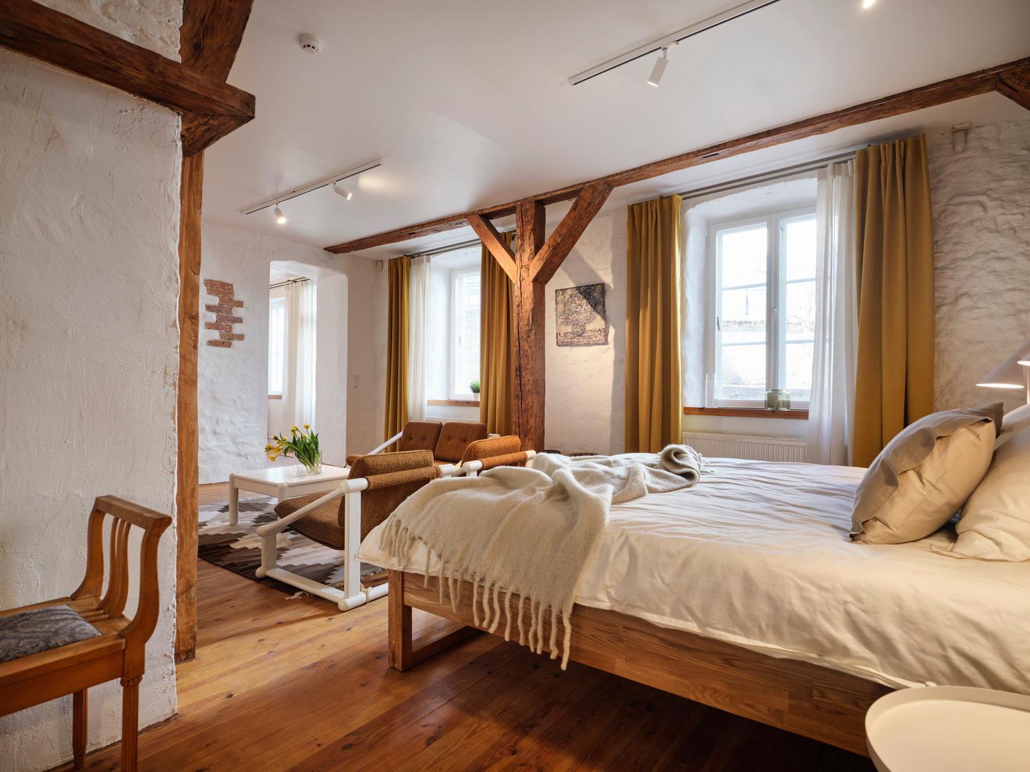 Historic Apartment With Private Garden In Old Town Talin Exterior foto
